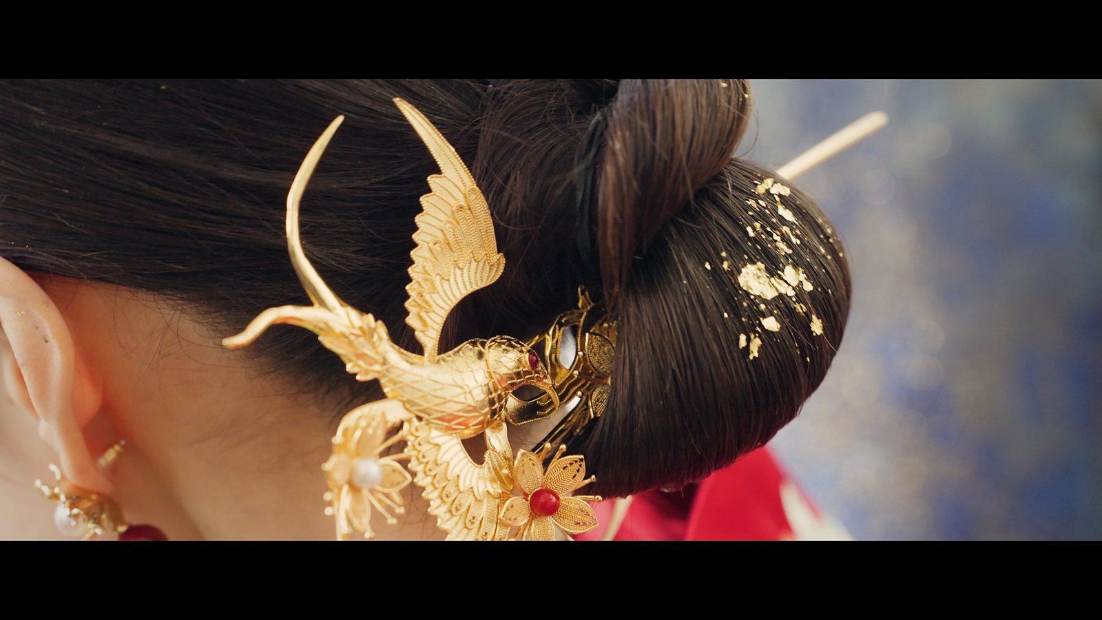 The Details still 2